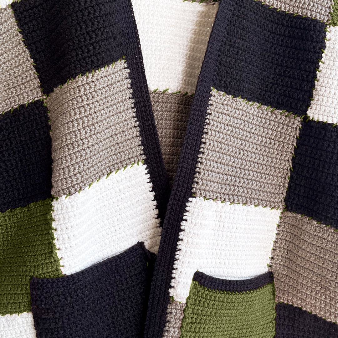 Reversible Patchwork Cardigan : Single Crochet